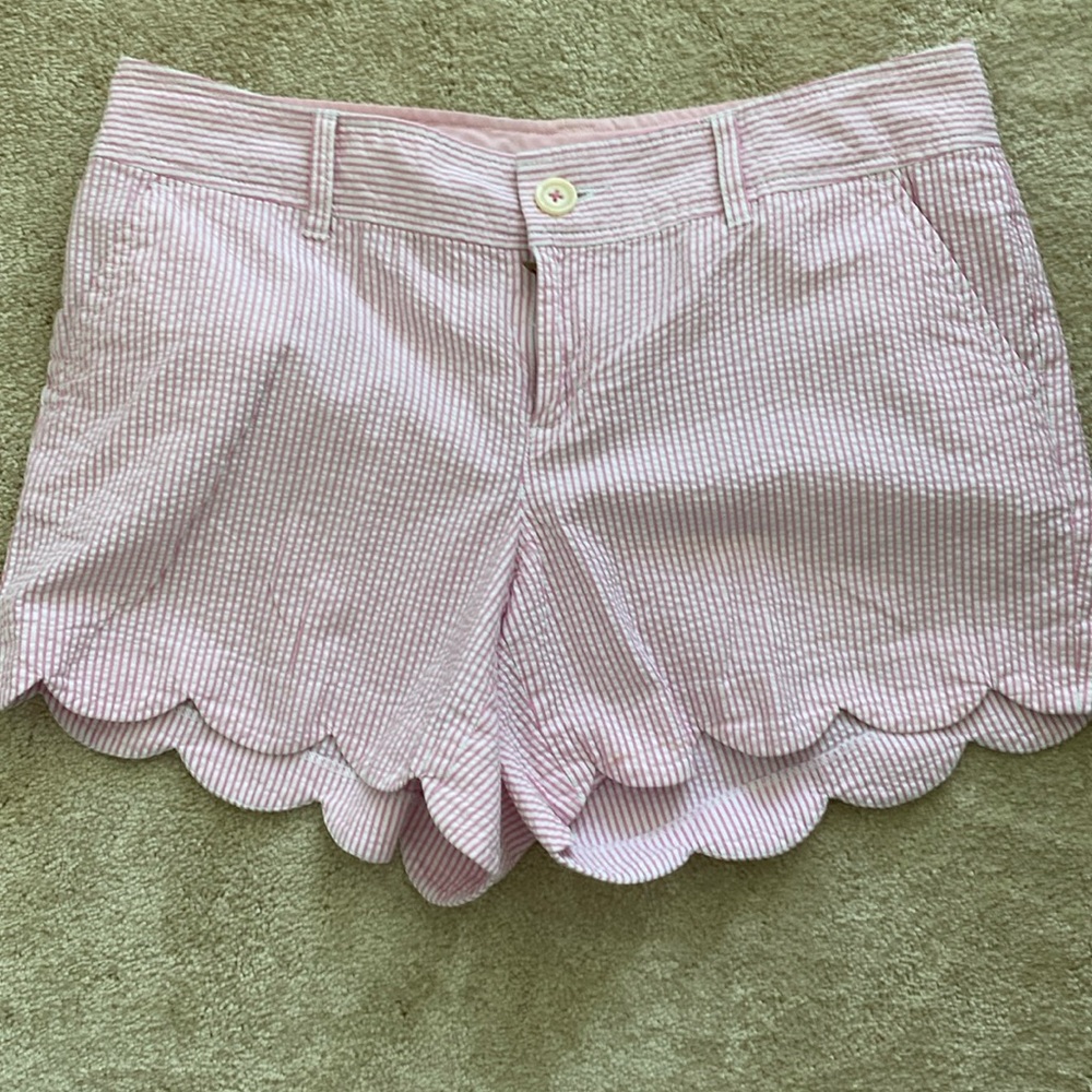 Lilly Pullitzer seersucker short